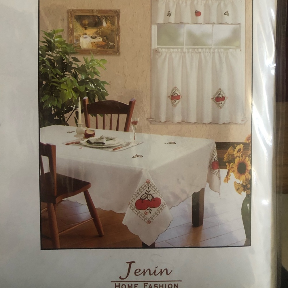 Tablecloth